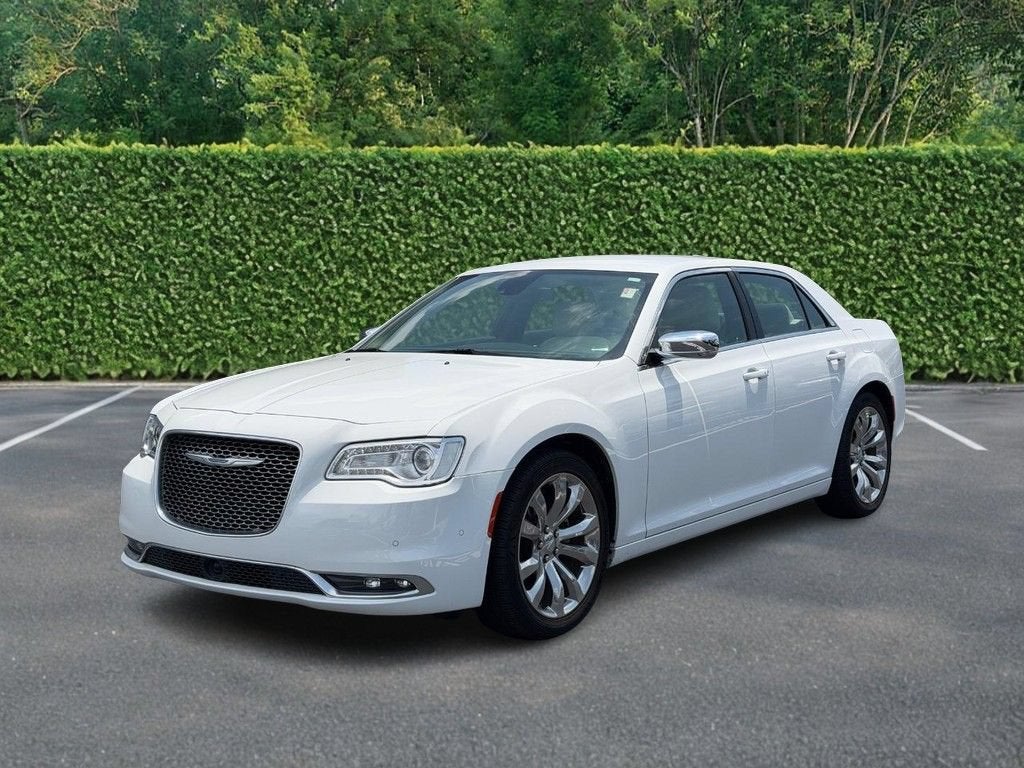 2021 Chrysler 300 Touring L