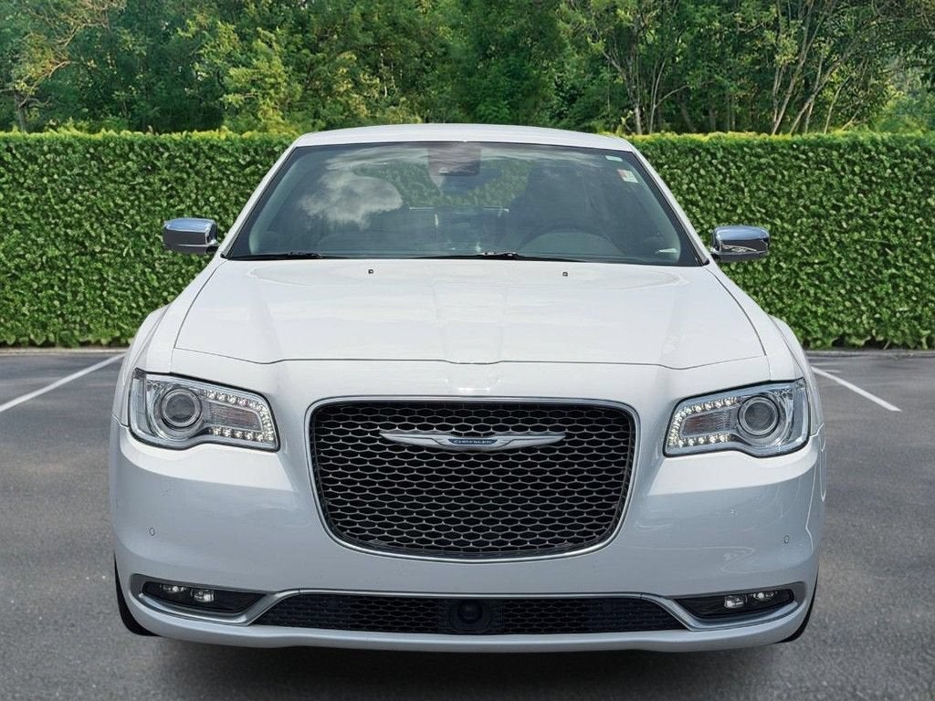 2021 Chrysler 300 Touring L