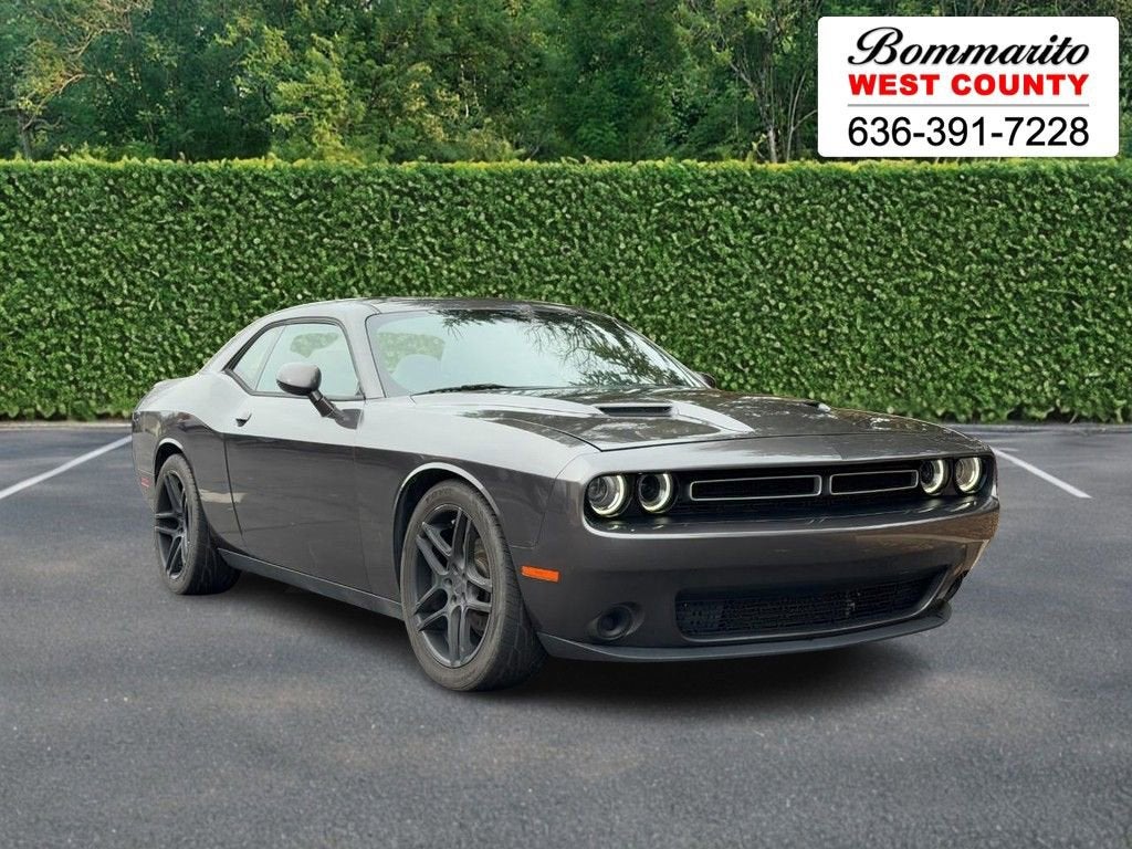 2016 Dodge Challenger SXT