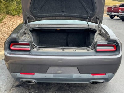 2016 Dodge Challenger SXT