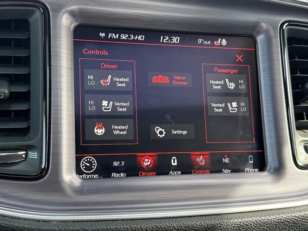 2018 Dodge Challenger 392 Hemi Scat Pack Shaker