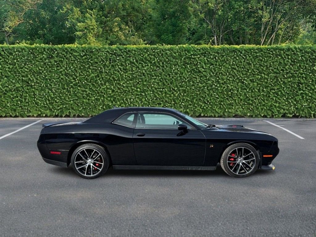 2018 Dodge Challenger 392 Hemi Scat Pack Shaker