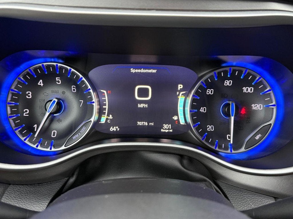 2024 Chrysler Pacifica Touring L