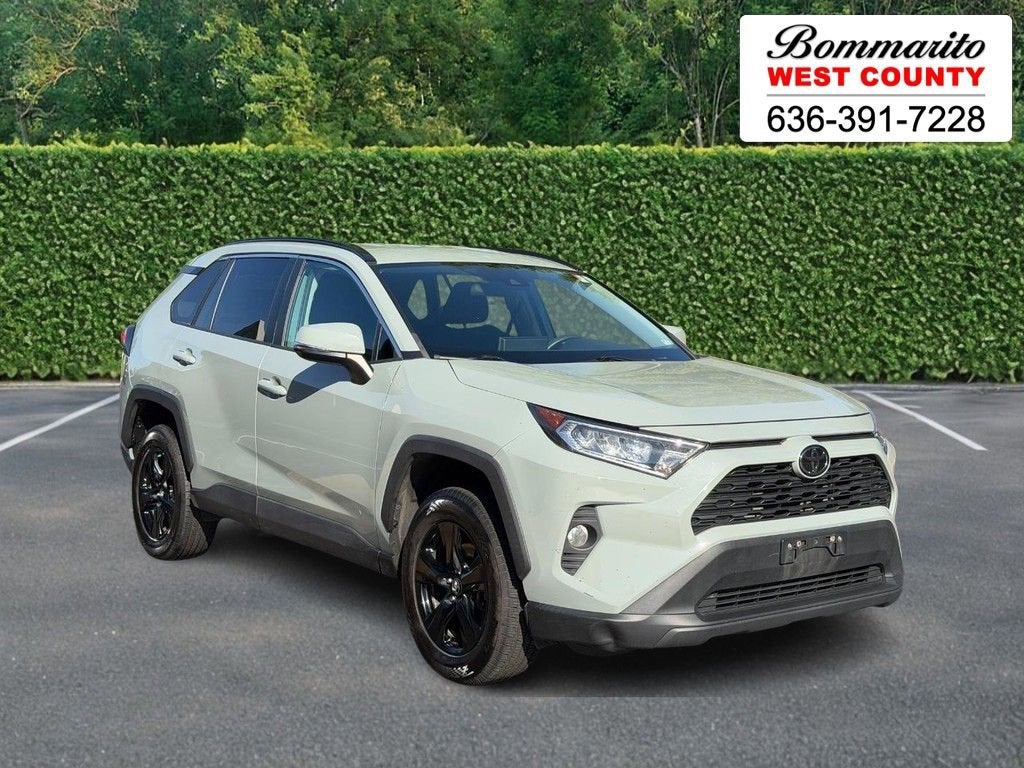2021 Toyota RAV4 XLE