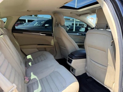 2013 Ford Fusion SE