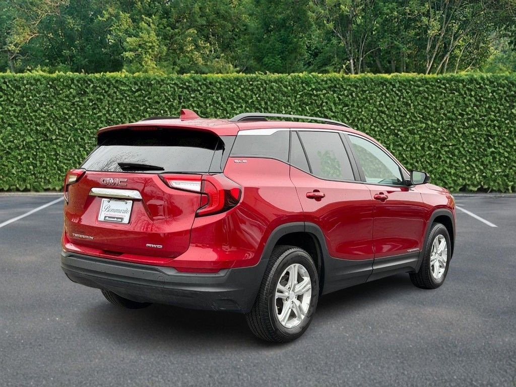 2023 GMC Terrain SLE