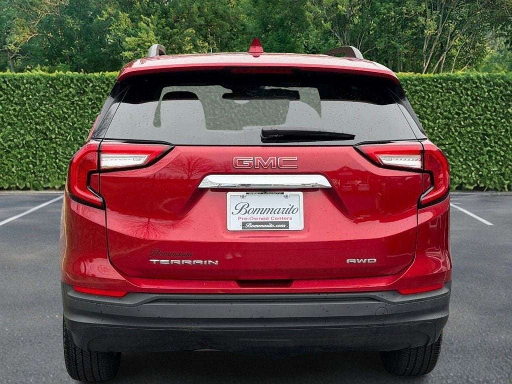 2023 GMC Terrain SLE