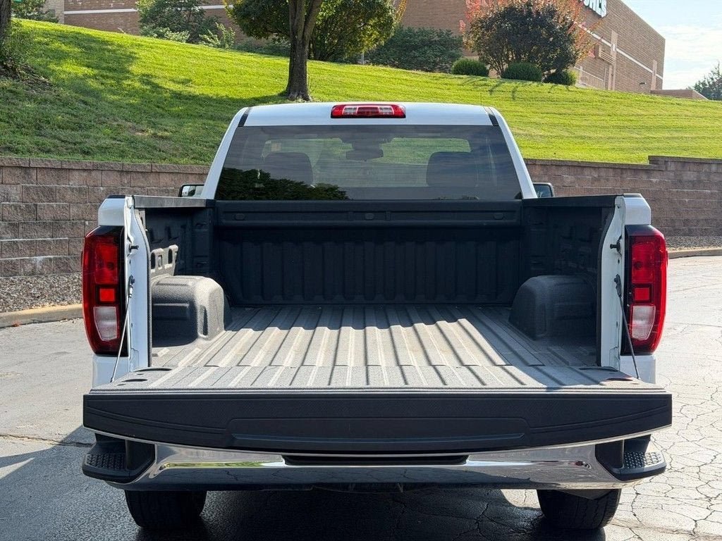 2024 GMC Sierra 1500 Pro