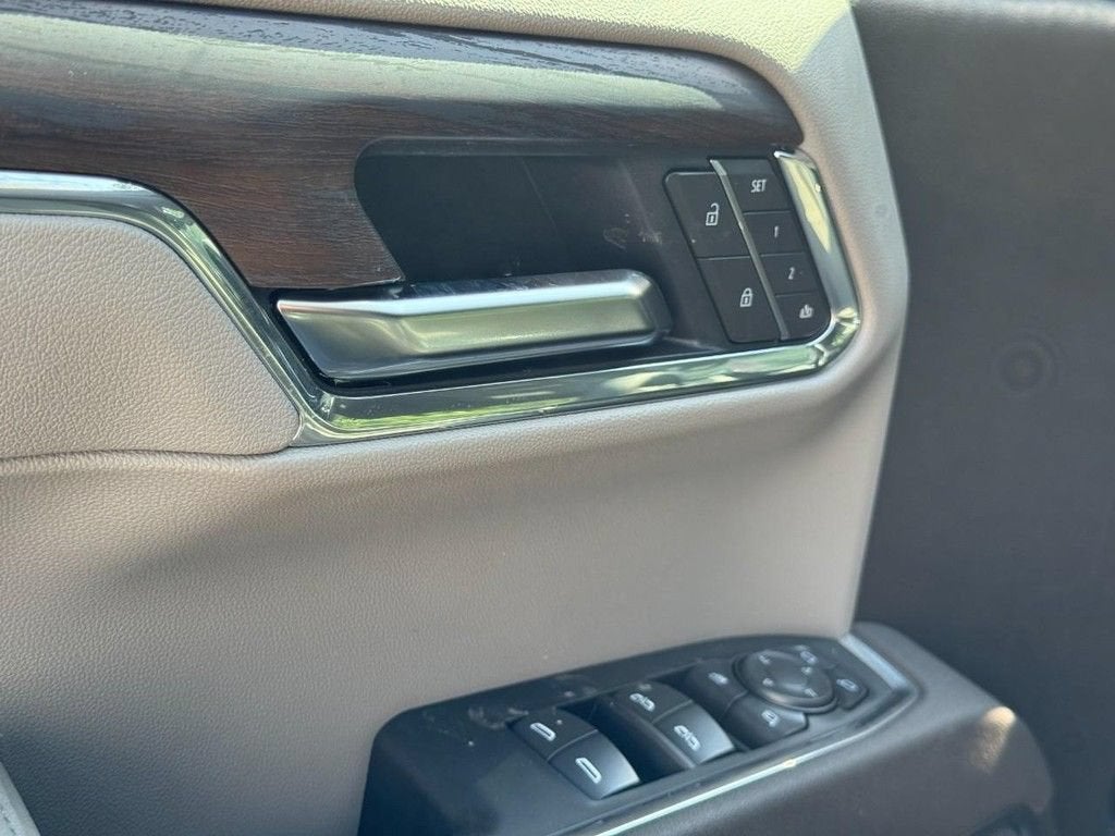 2026 GMC Sierra 1500 SLT - Photo 12