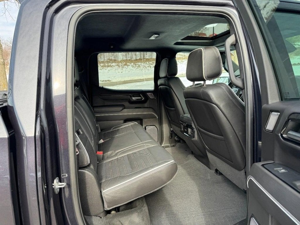 2023 GMC Sierra 1500 AT4X