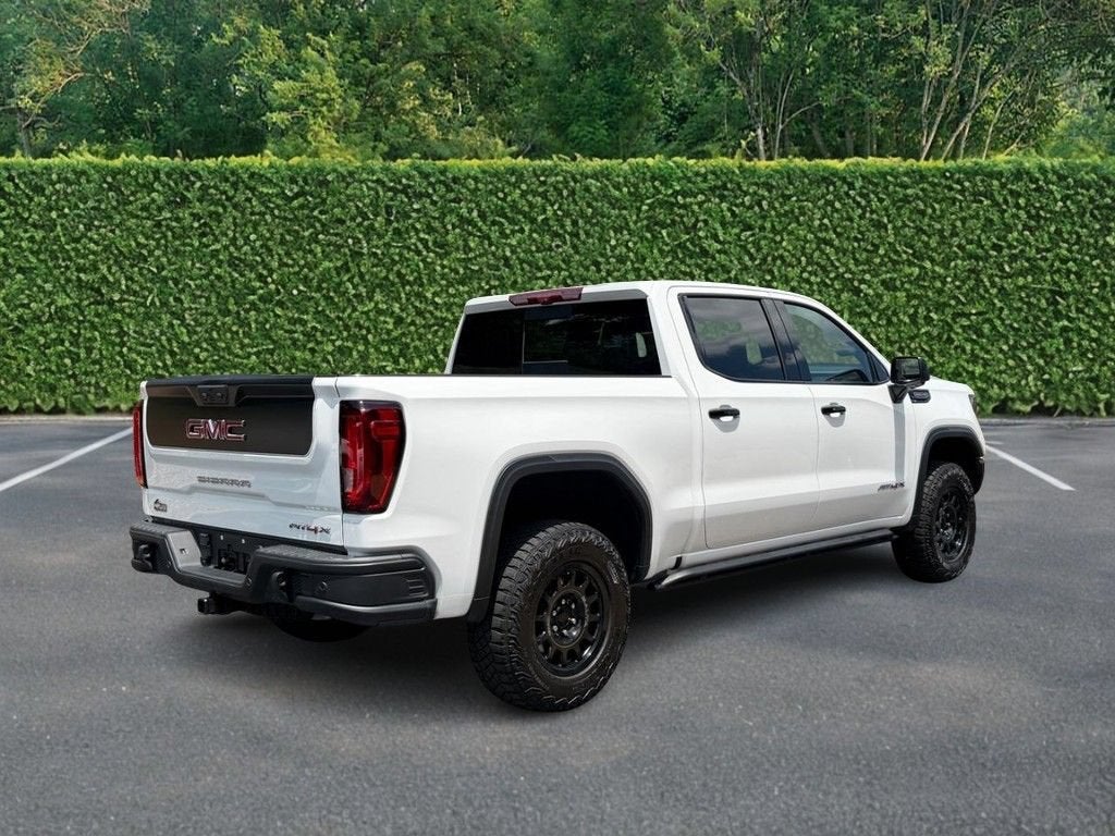 2024 GMC Sierra 1500 AT4X
