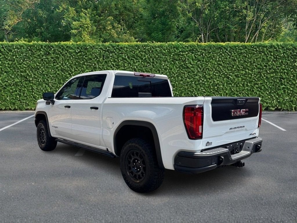 2024 GMC Sierra 1500 AT4X
