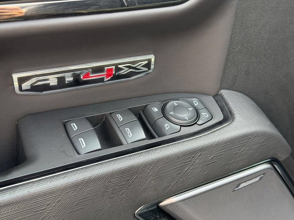 2023 GMC Sierra 1500 AT4X