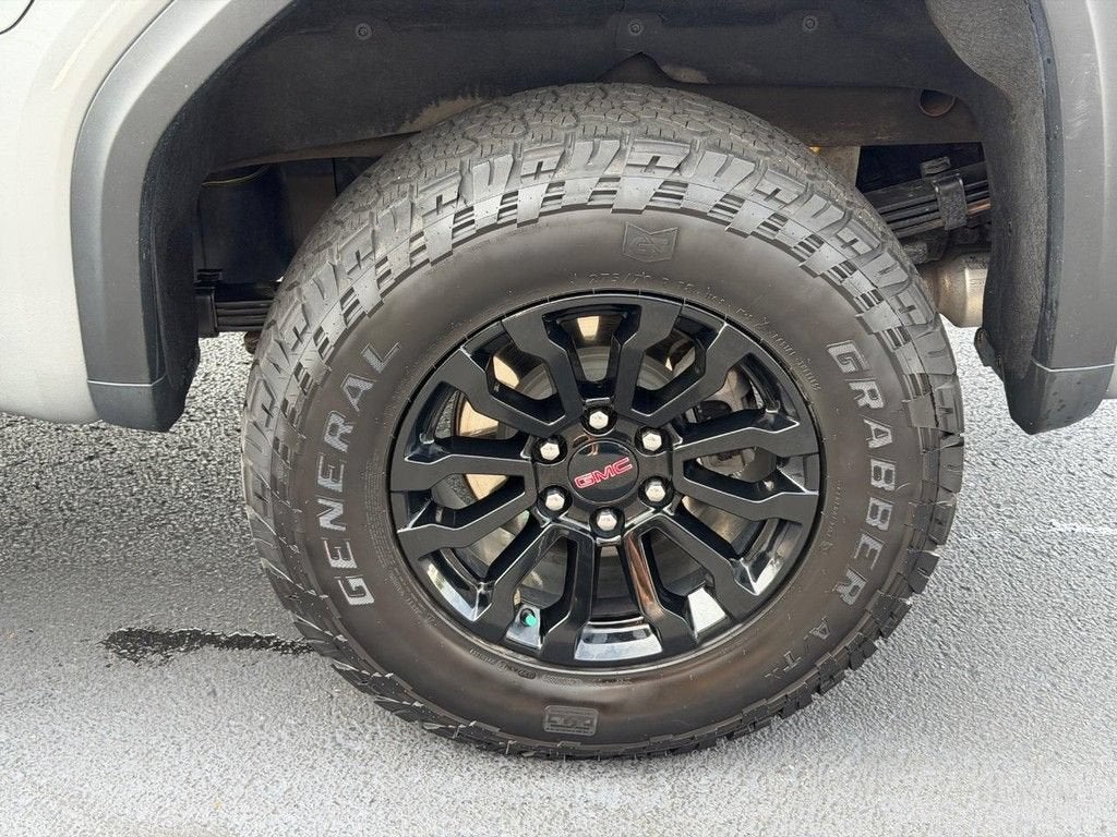 2023 GMC Sierra 1500 AT4X