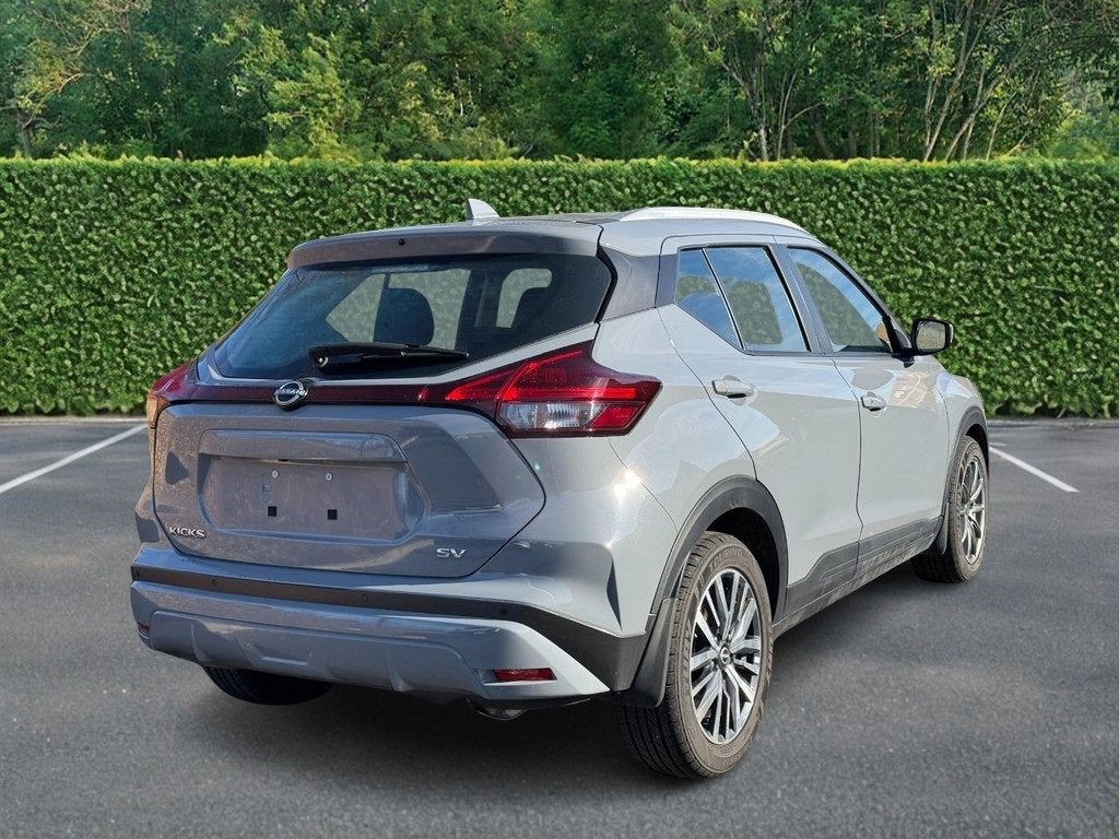 2023 Nissan Kicks SV