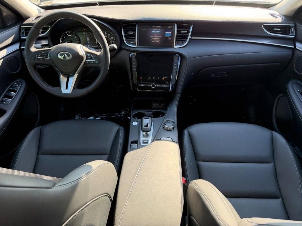 2025 INFINITI QX50 PURE