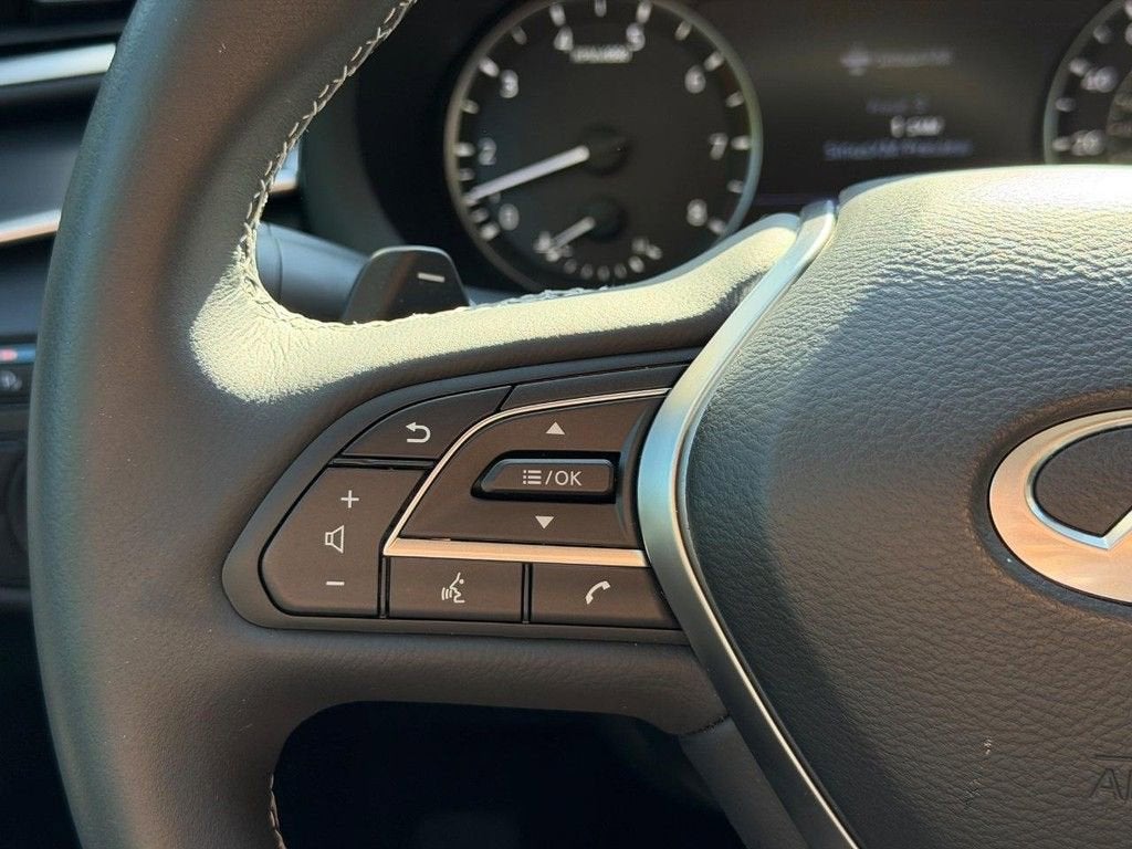 2025 INFINITI QX50 PURE