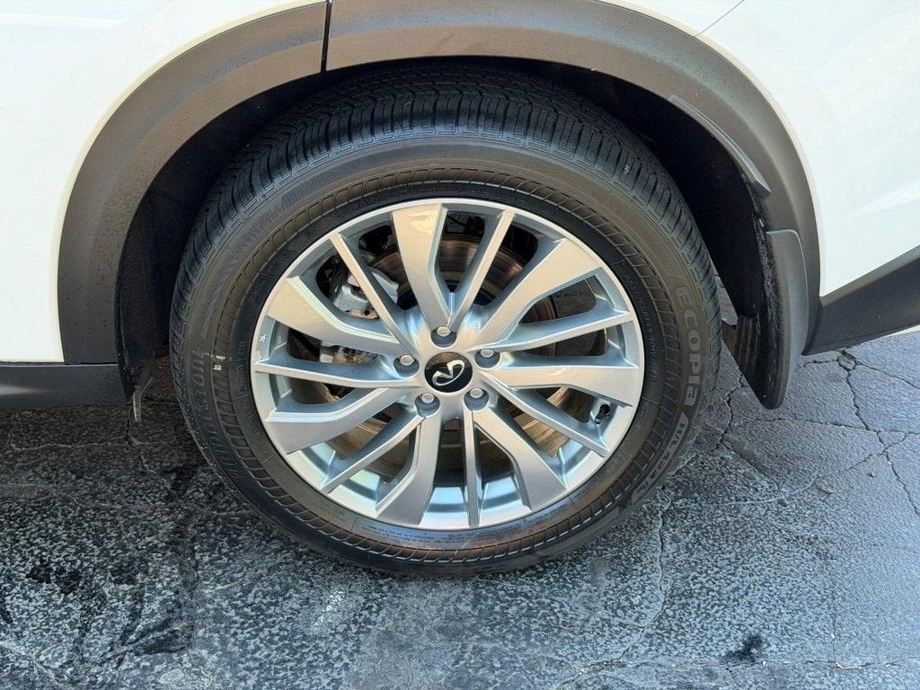 2025 INFINITI QX50 PURE