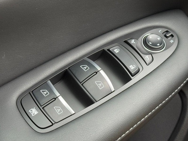 2025 INFINITI QX50 LUXE