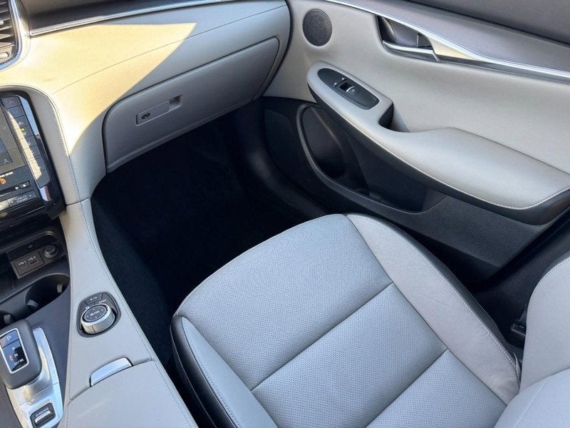2025 INFINITI QX50 LUXE