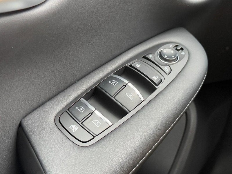 2025 INFINITI QX50 LUXE