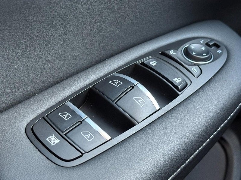 2025 INFINITI QX50 LUXE