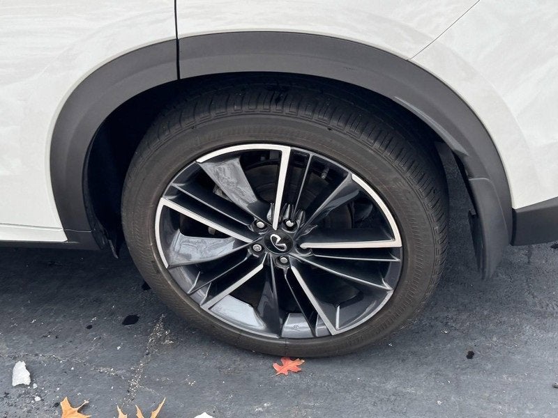 2023 INFINITI QX55 LUXE