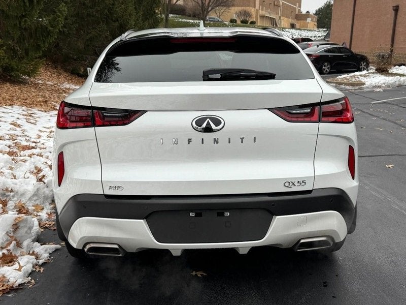2023 INFINITI QX55 LUXE