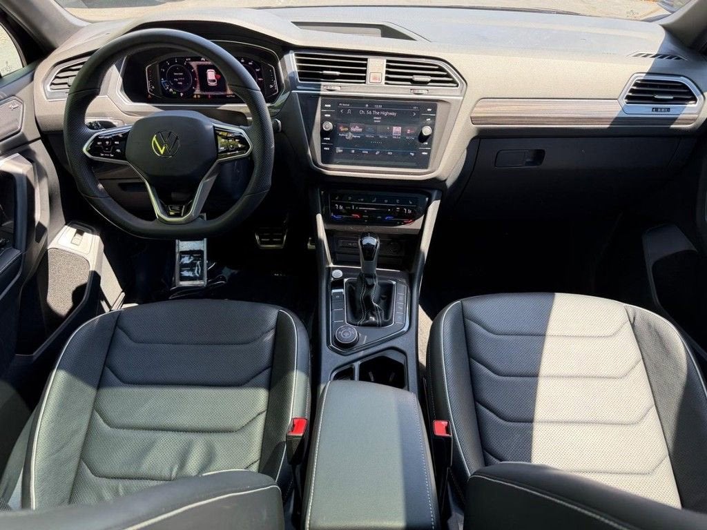 2024 Volkswagen Tiguan SEL R-Line