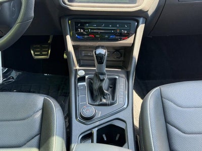 2024 Volkswagen Tiguan SEL R-Line