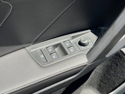 2024 Volkswagen Tiguan SEL R-Line
