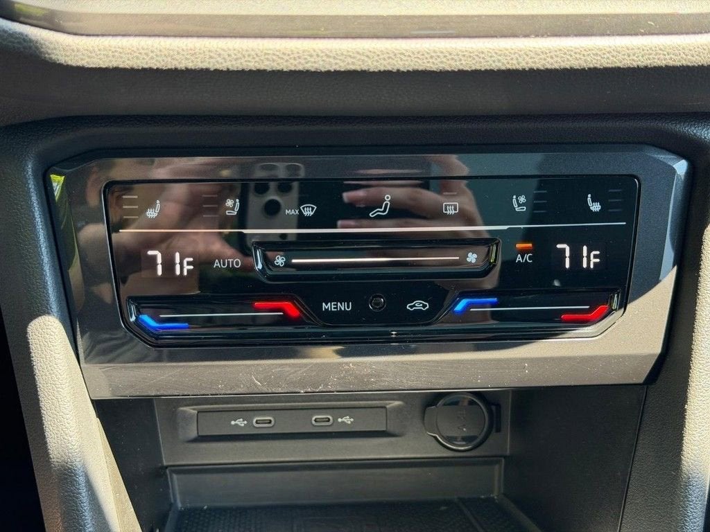 2024 Volkswagen Tiguan SEL R-Line