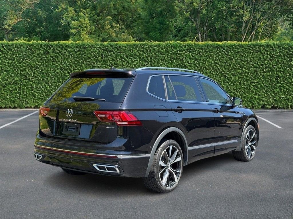 2024 Volkswagen Tiguan SEL R-Line