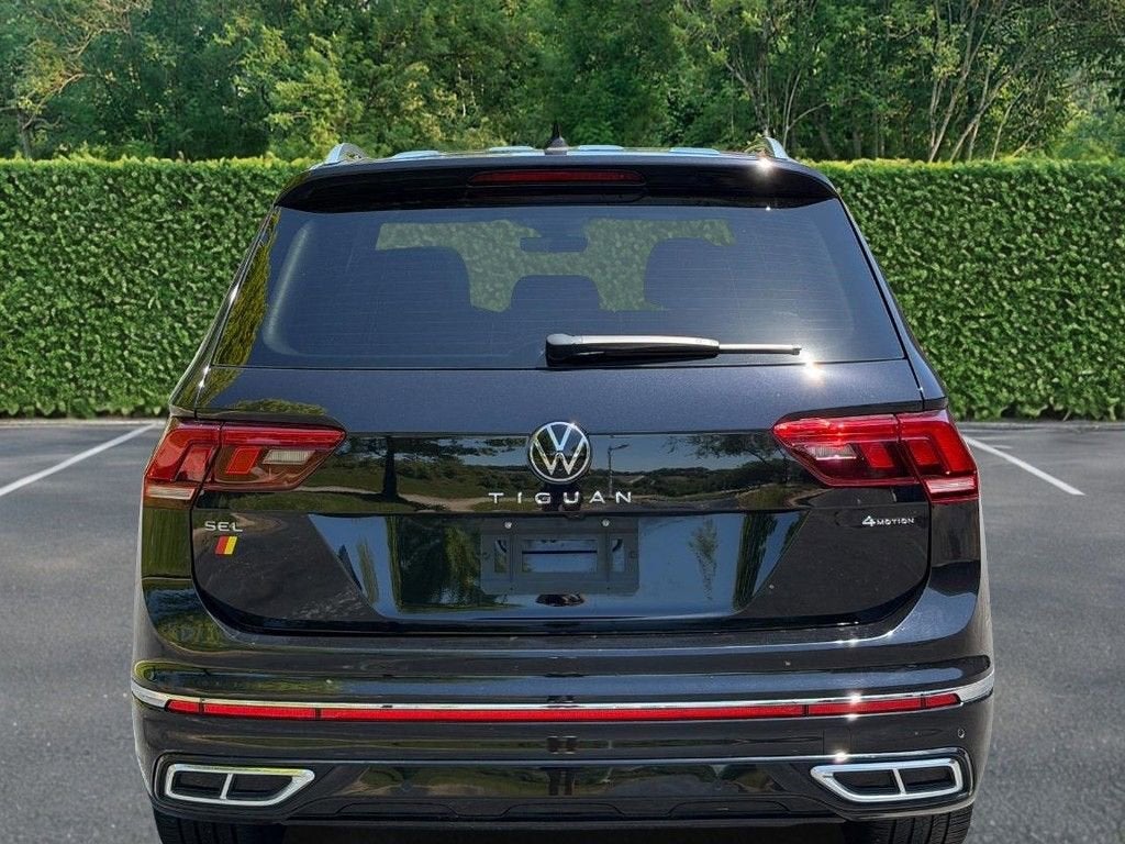 2024 Volkswagen Tiguan SEL R-Line