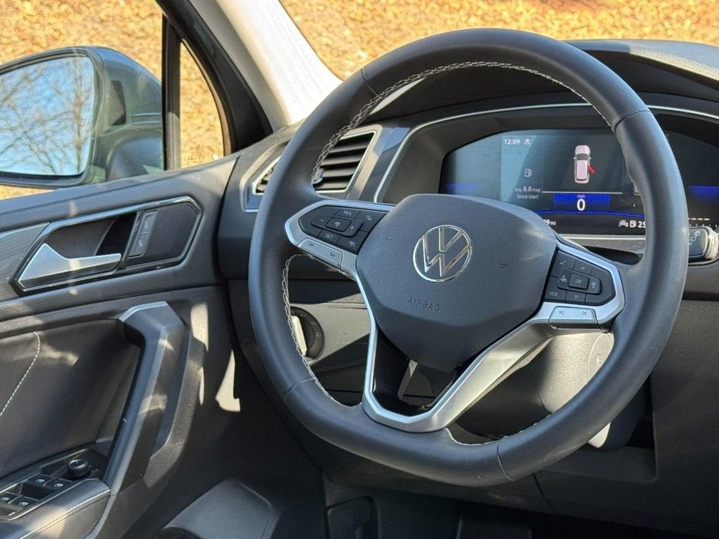 2023 Volkswagen Tiguan SE