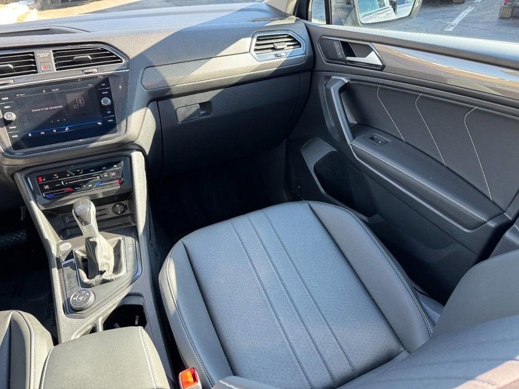 2023 Volkswagen Tiguan SE