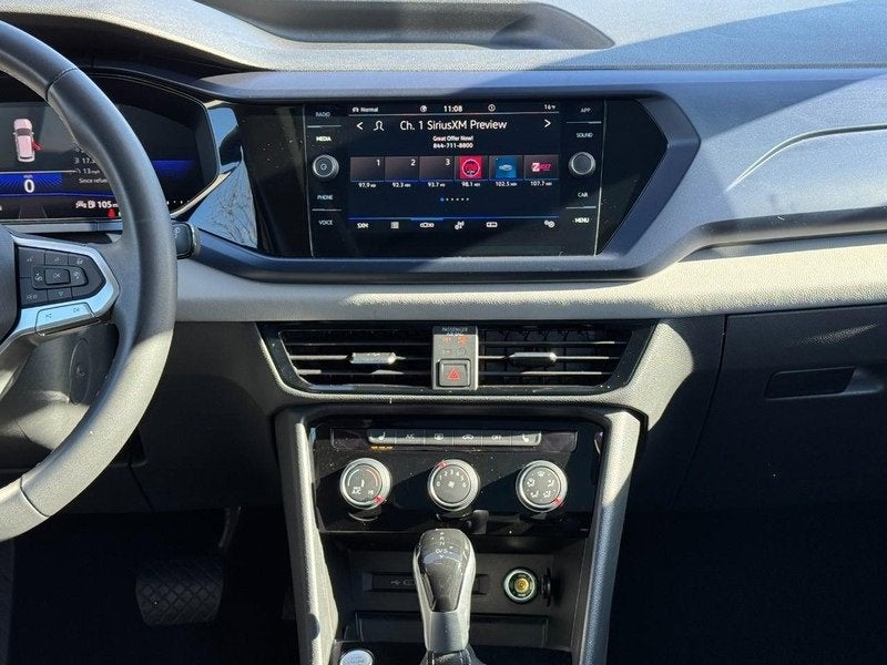 2023 Volkswagen Taos SE