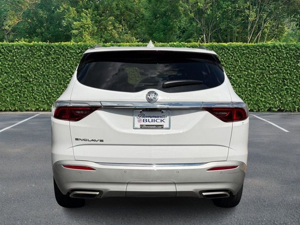 2022 Buick Enclave Premium