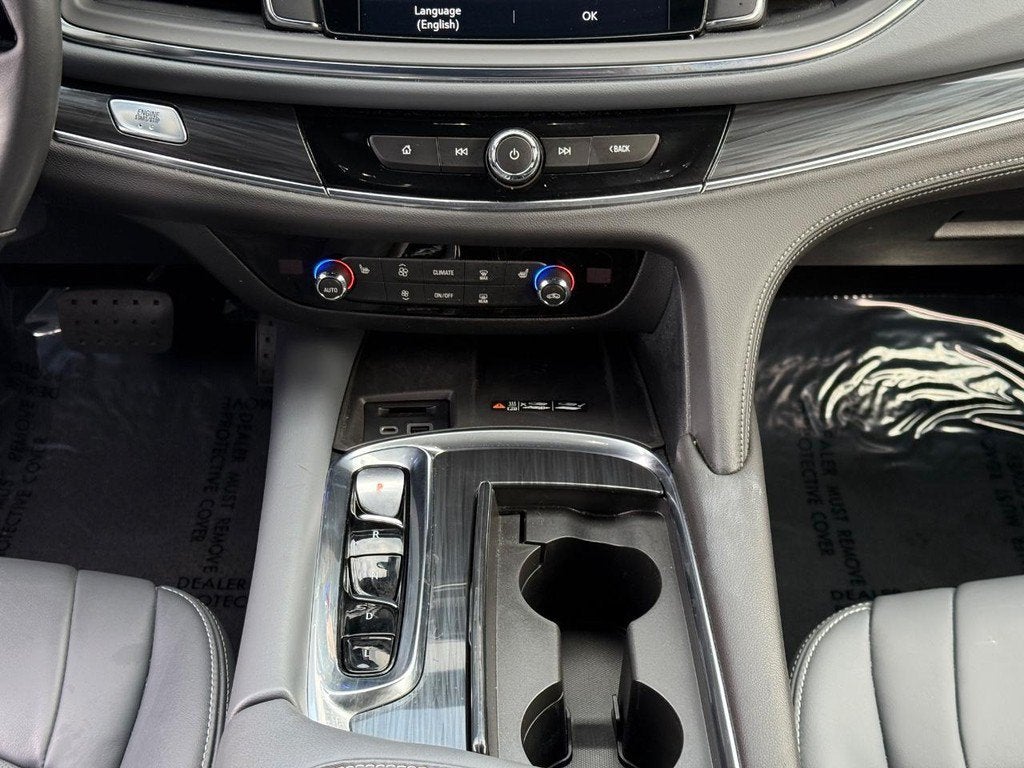 2024 Buick Enclave Essence