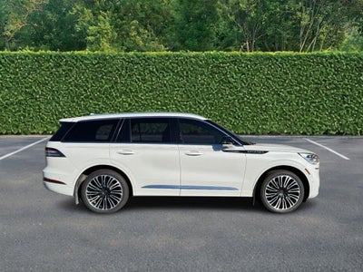 2024 Lincoln Aviator Black Label