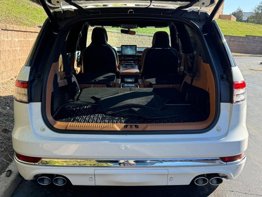 2024 Lincoln Aviator Black Label