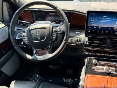 2022 Lincoln Navigator L Reserve