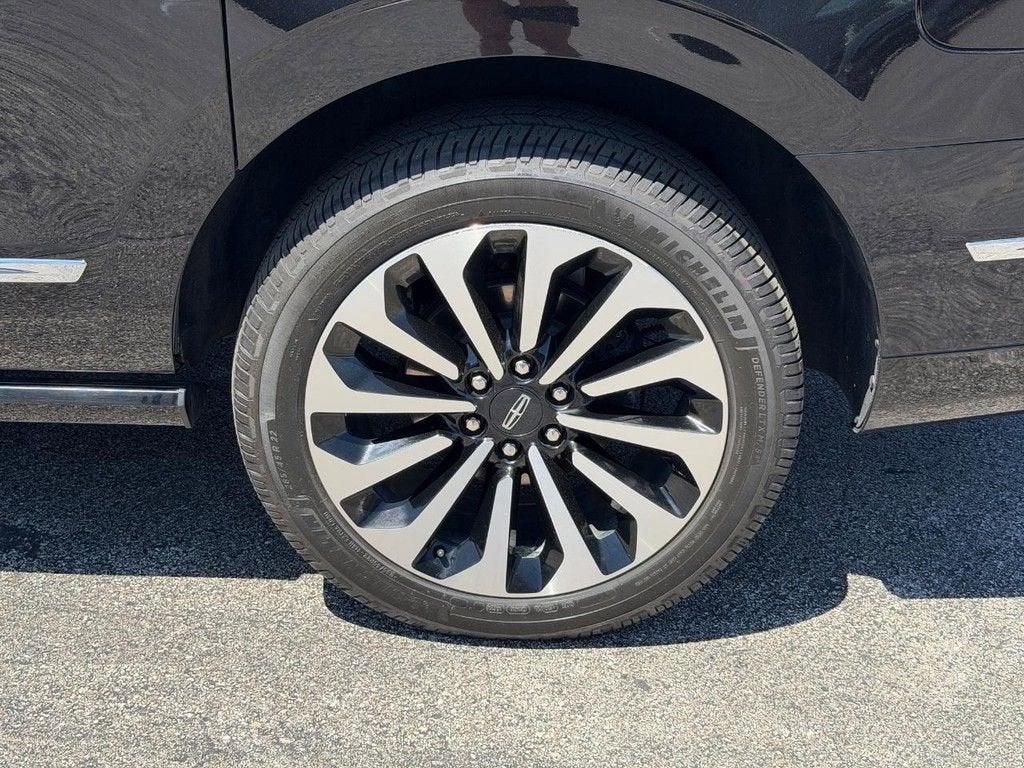 2022 Lincoln Navigator L Reserve