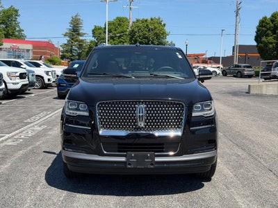 2022 Lincoln Navigator L Reserve