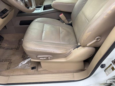 2013 Nissan Armada Platinum