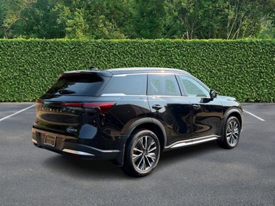 2026 INFINITI QX60 LUXE