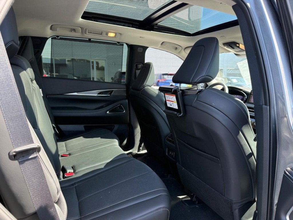 2026 INFINITI QX60 LUXE