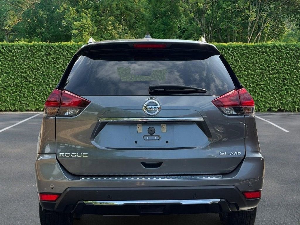 2020 Nissan Rogue SL