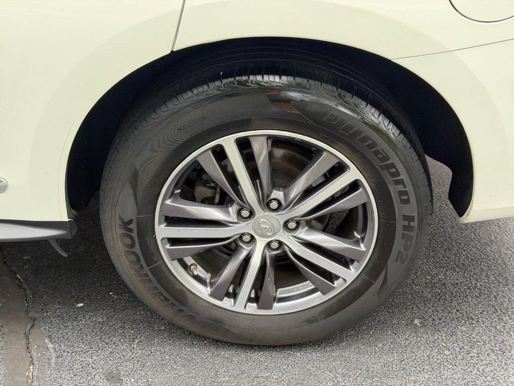 2019 INFINITI QX60 LUXE