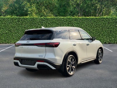 2024 INFINITI QX60 LUXE